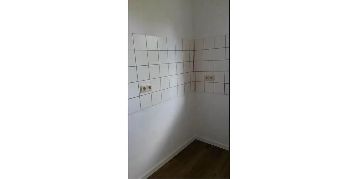 Etagenwohnung Glauburg - 4 Zimmer, 81 m&sup2;, 695&euro; | Angebot:24639528