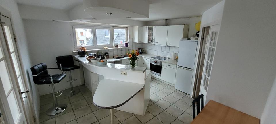 Etagenwohnung Linden - 5 Zimmer, 100 m&sup2;, 1.500&euro; | Angebot:26038560