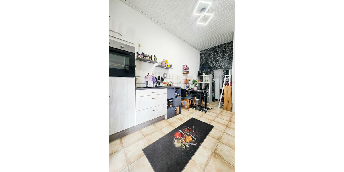 Etagenwohnung Köthen (Anhalt) Köthen - 2 Zimmer, 75 m&sup2;, 425&euro; | Angebot:25728173