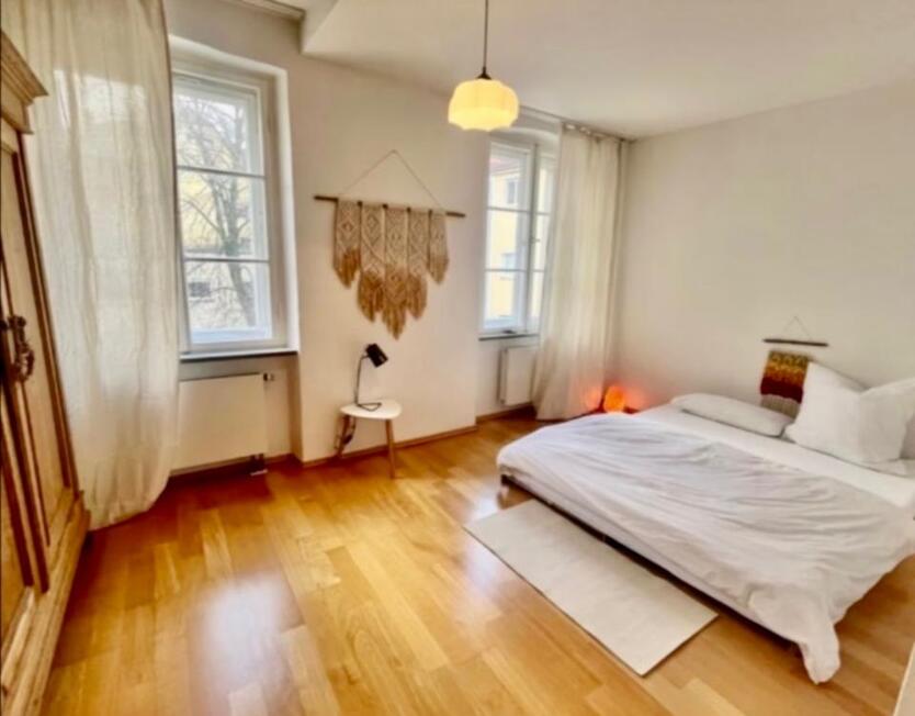 WG-Zimmer in herrlicher DonauInsellage für 1-3 Monate
