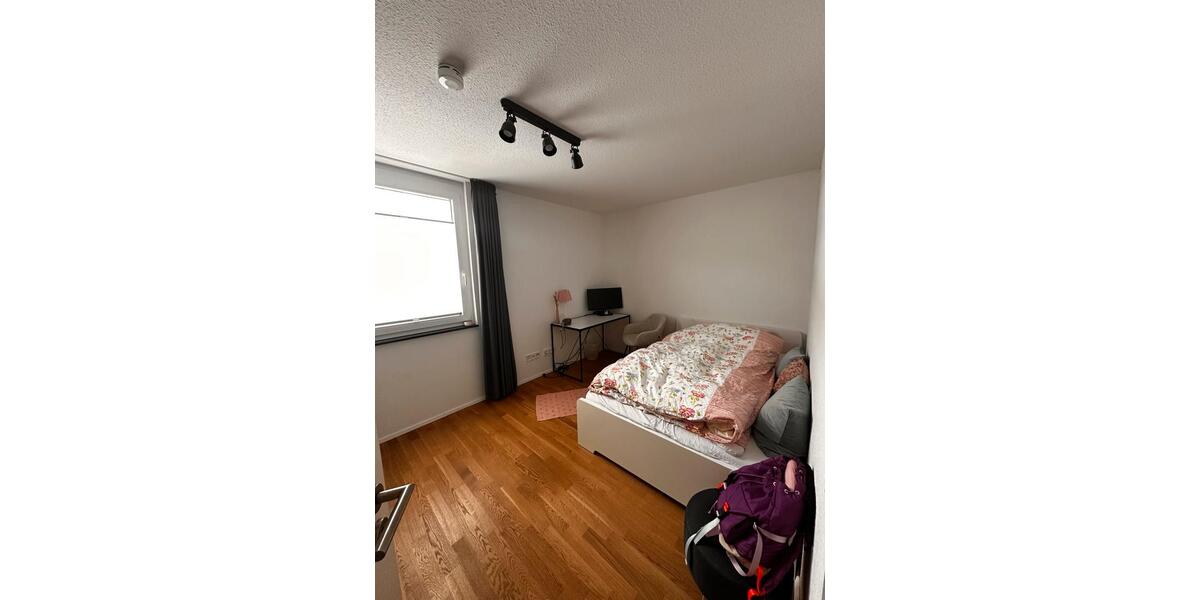 Maisonettenwohnung Frankfurt am Main Kalbach - 4 Zimmer, 107 m&sup2;, 1.300&euro; | Angebot:26577817