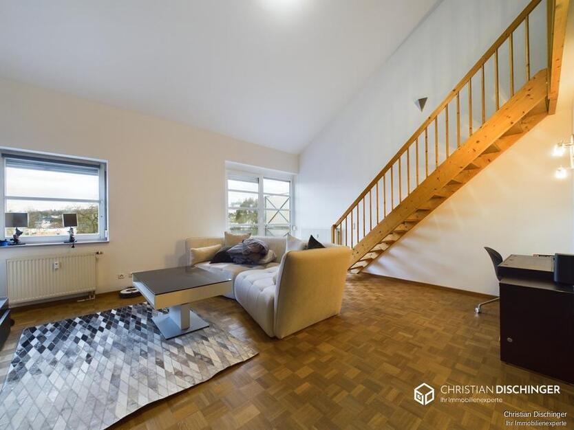 Moderne, großzügige 2-Zimmer-Galeriewohnung mit Wow-Effekt im Regensburger Westen zimmer