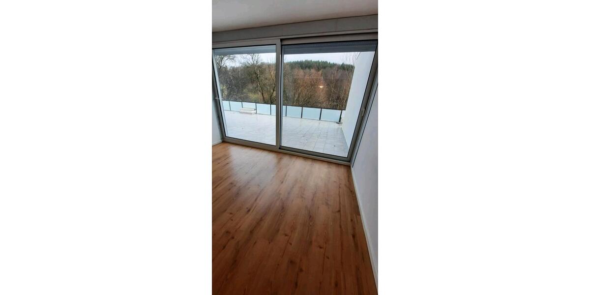Erdgeschoßwohnung Frammersbach - 3 Zimmer, 128 m&sup2;, 650&euro; | Angebot:26677259