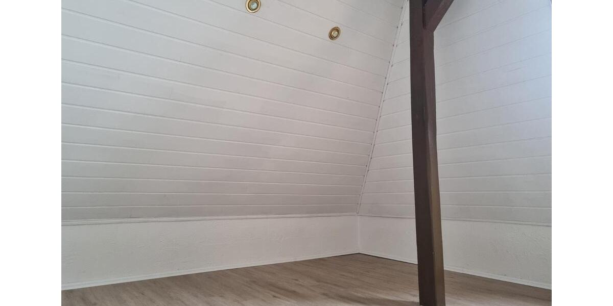 Dachgeschoßwohnung Halberstadt - 3 Zimmer, 57 m&sup2;, 459&euro; | Angebot:24776881