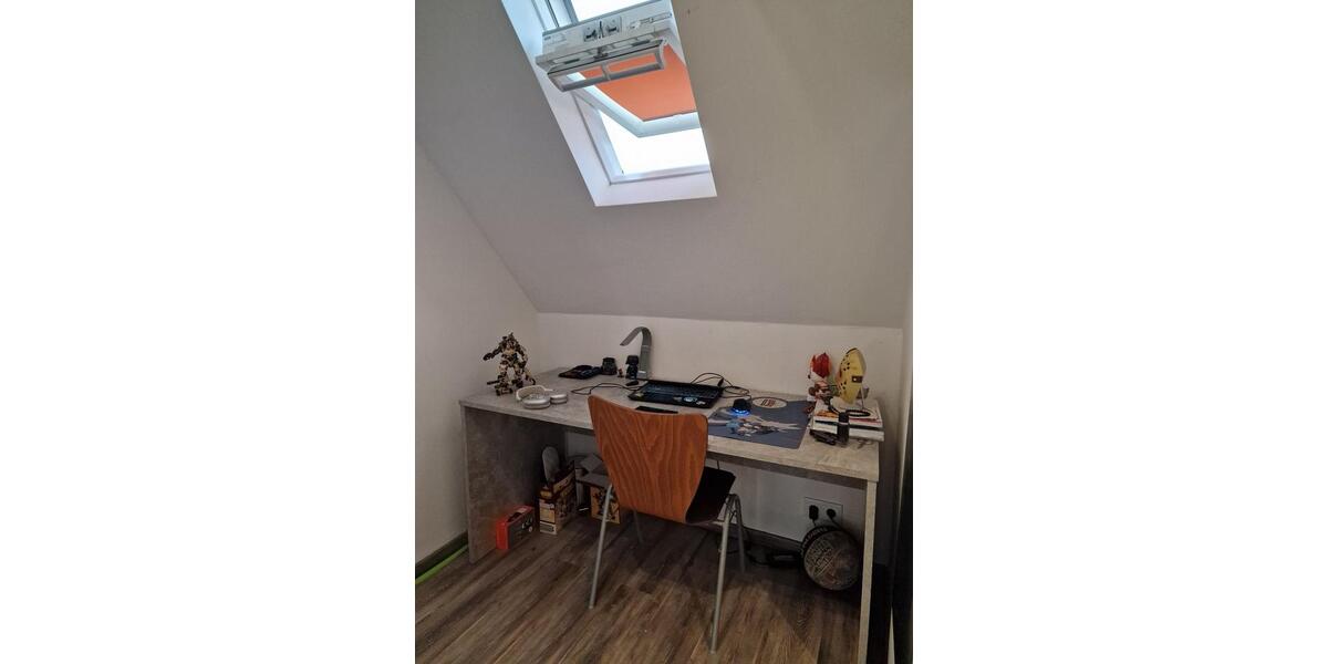 Dachgeschoßwohnung Braunfels - 1 Zimmer, 1 m&sup2;, 400&euro; | Angebot:24828334