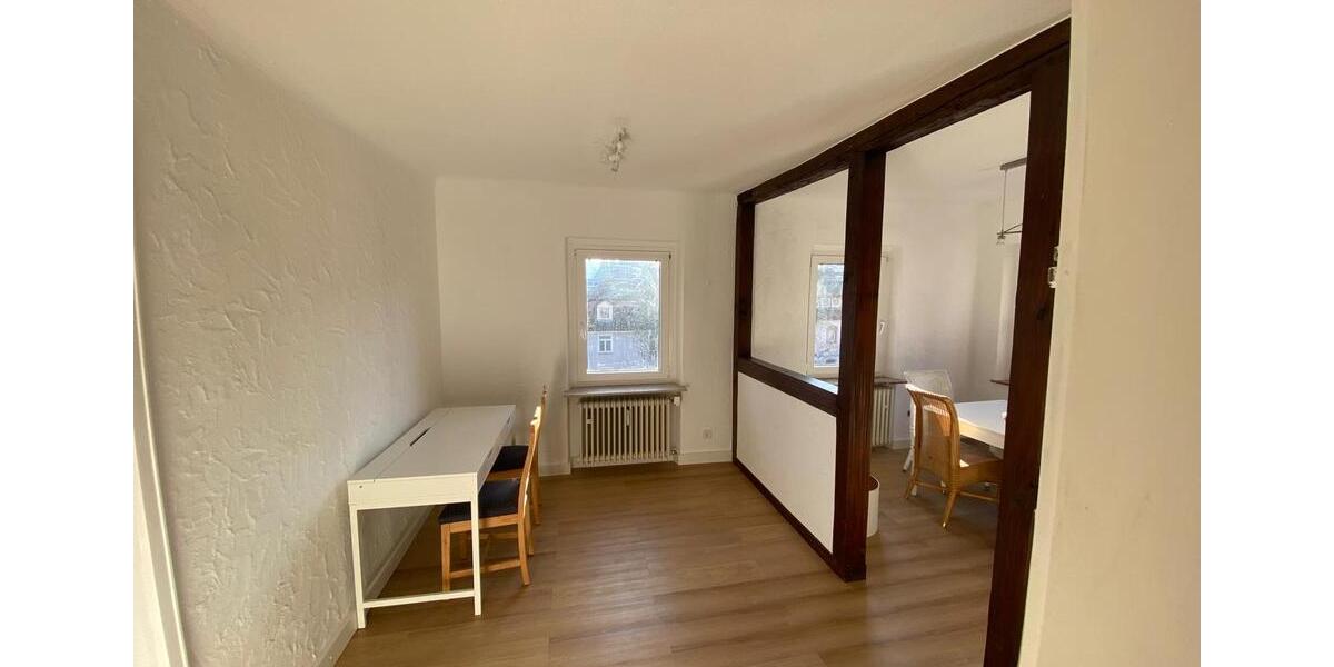 Etagenwohnung Lohr am Main - 7 Zimmer, 150 m&sup2;, 1.350&euro; | Angebot:25964311