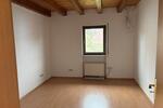 Etagenwohnung Kleinrinderfeld - 4 Zimmer, 85 m&sup2;, 750&euro; | Angebot:25980102
