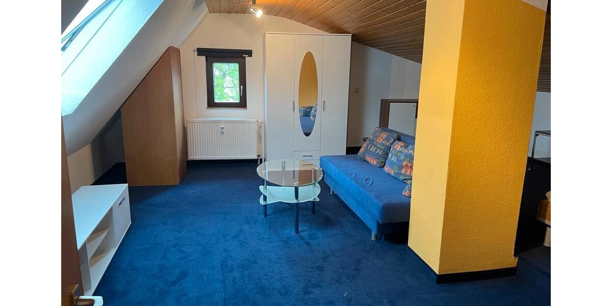 Dachgeschoßwohnung Bad Mergentheim - 1 Zimmer, 30 m&sup2;, 360&euro; | Angebot:26597546