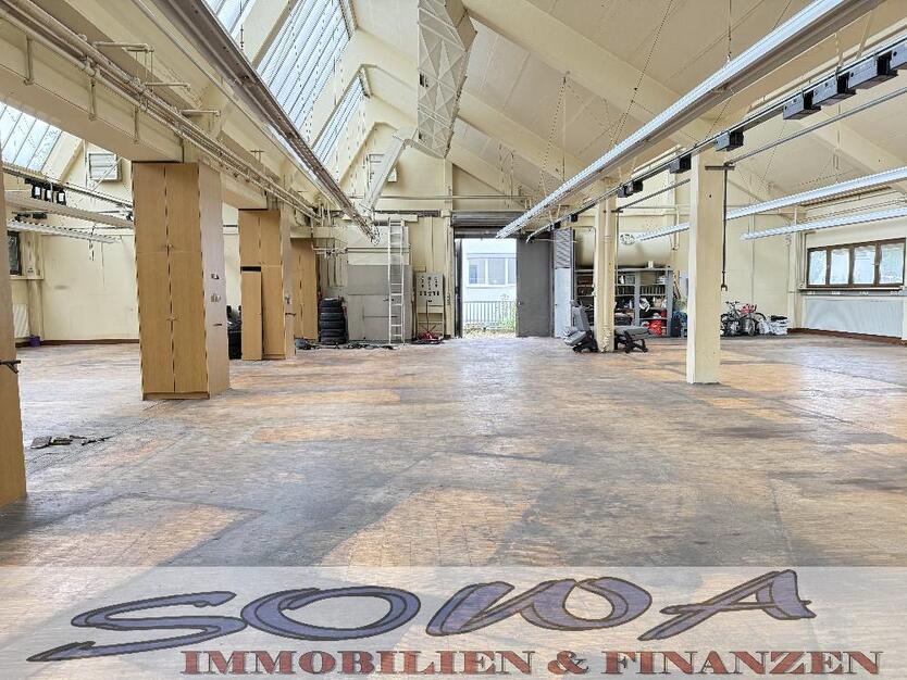 Wohnhaus mit Innenpool und Sauna in einer guten Lage in Gaimersheim, mit Gewerbefläche - Ein Objekt von Ihrem Immobilienpartner SOWA Immobilien und Finanzen 1 zimmer