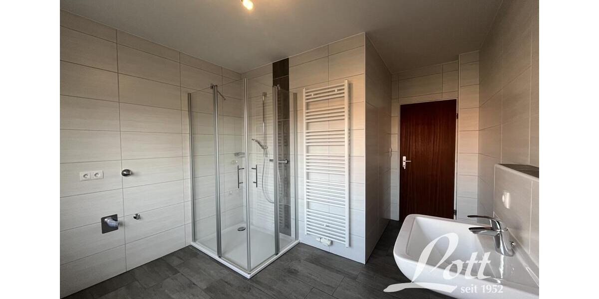 Dachgeschoßwohnung Apen - 2 Zimmer, 70 m&sup2;, 650&euro; | Angebot:23385990