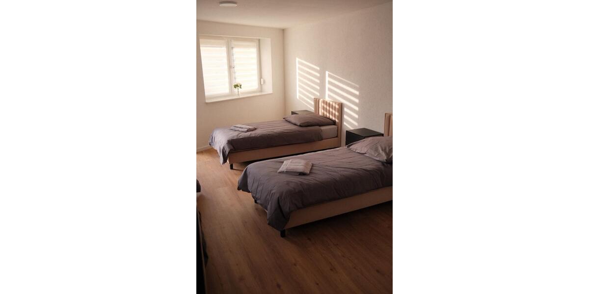 Wohnen auf Zeit Gärtringen - 1 Zimmer, 30 m&sup2;, 75&euro; | Angebot:25436602