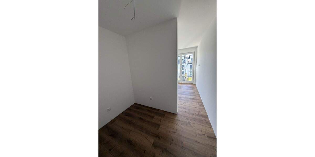 Reihenmittelhaus Ofenbach Bieber - 7 Zimmer, 200 m&sup2;, 3.000&euro; | Angebot:24031809