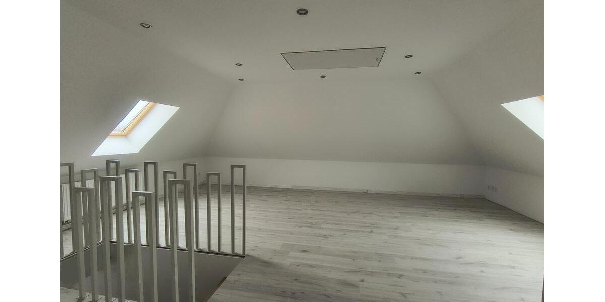 Bungalow Steinhagen - 5 Zimmer, 140 m&sup2;, 1.550&euro; | Angebot:24104387