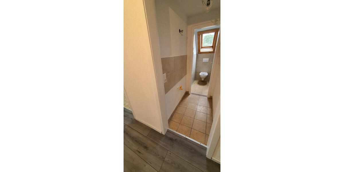 Etagenwohnung Bad Friedrichshall - 4 Zimmer, 85 m&sup2;, 1.040&euro; | Angebot:26705305