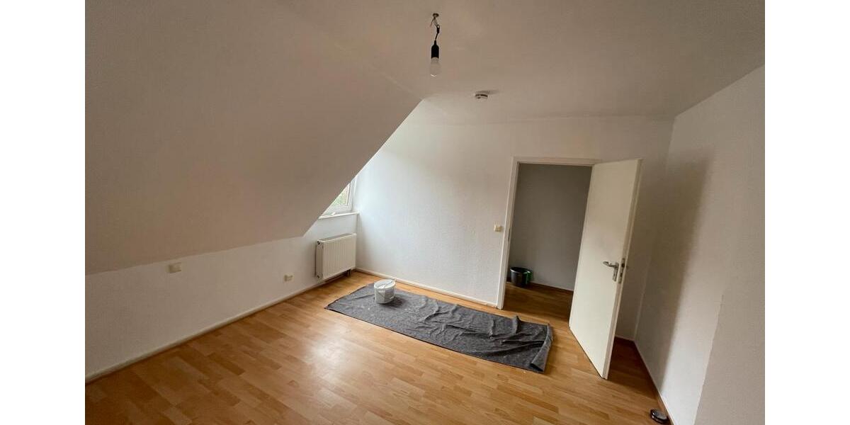 Dachgeschoßwohnung Wutha-Farnroda Farnroda - 3 Zimmer, 75 m&sup2;, 650&euro; | Angebot:26612248