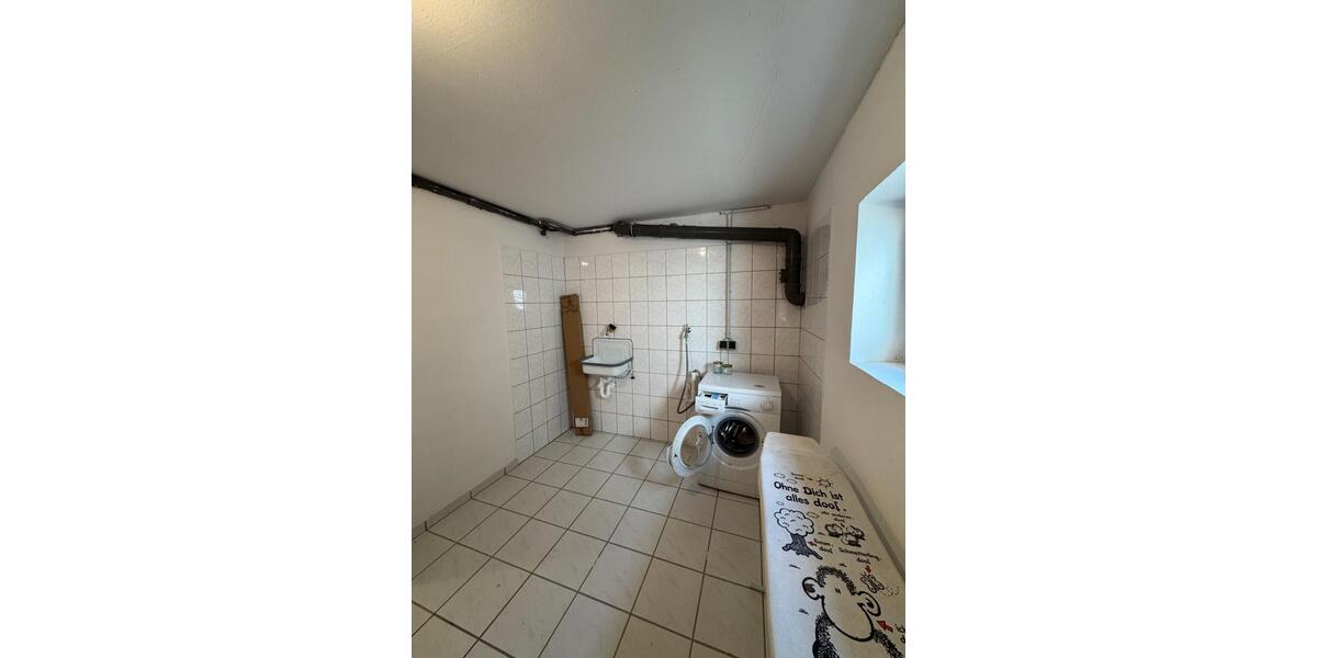 90 m² Anliegerwohnung mit Terrasse – ruhig & gepflegt 3 Zimmer 3 zimmer