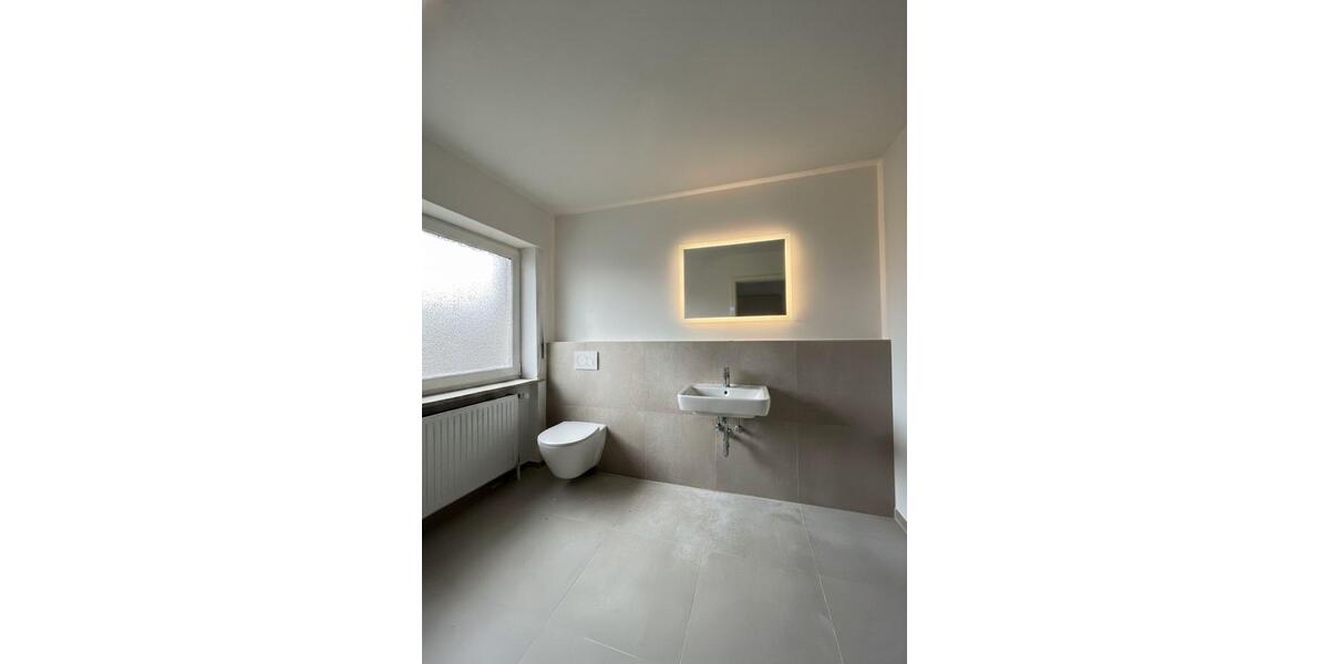 Einfamilienhaus Delmenhorst Düsternort - 2.5 Zimmer, 93 m&sup2;, 1.100&euro; | Angebot:25942361