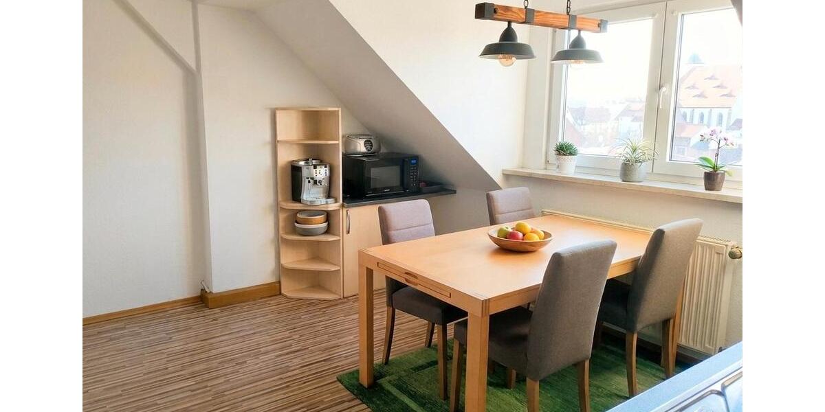 Dachgeschoßwohnung Freiberg - 3 Zimmer, 59 m&sup2;, 420&euro; | Angebot:26013542