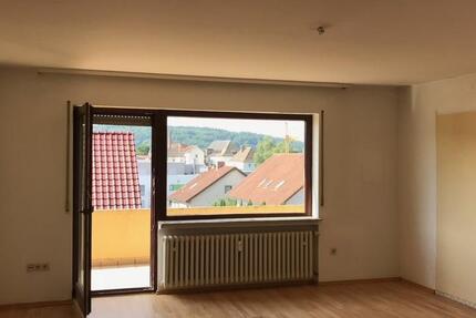 Wohnung Marktheidenfeld - 3 Zimmer, 90 m&sup2;, 750&euro; | Angebot:25392078