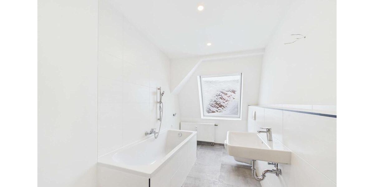 Etagenwohnung Magdeburg - 2 Zimmer, 61 m&sup2;, 580&euro; | Angebot:26299834