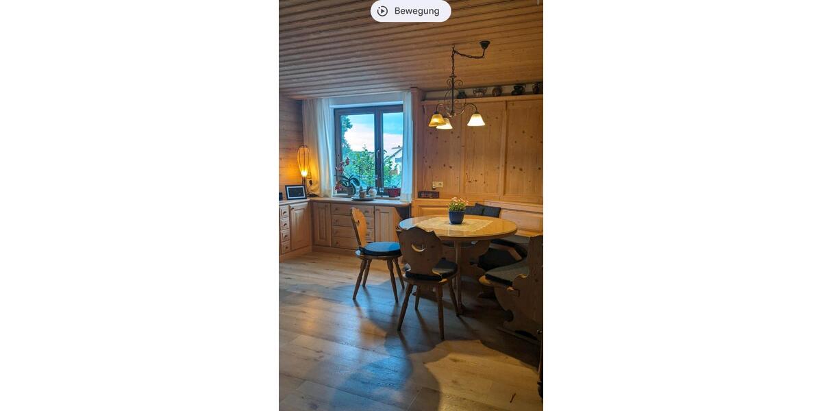 Doppelhaushälfte Schrobenhausen - 7 Zimmer, 210 m&sup2;, 1.600&euro; | Angebot:24832222