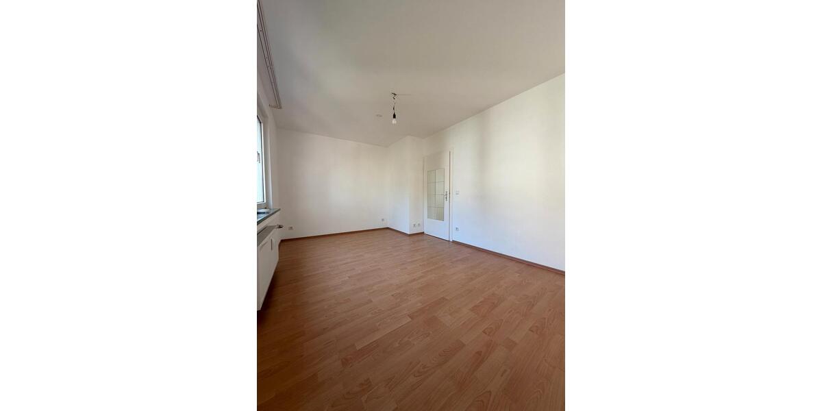 Etagenwohnung Mönchengladbach - 3 Zimmer, 78 m&sup2;, 930&euro; | Angebot:26564665