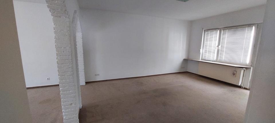 Dachgeschoßwohnung Celle - 5 Zimmer, 125 m&sup2;, 1.000&euro; | Angebot:26634957