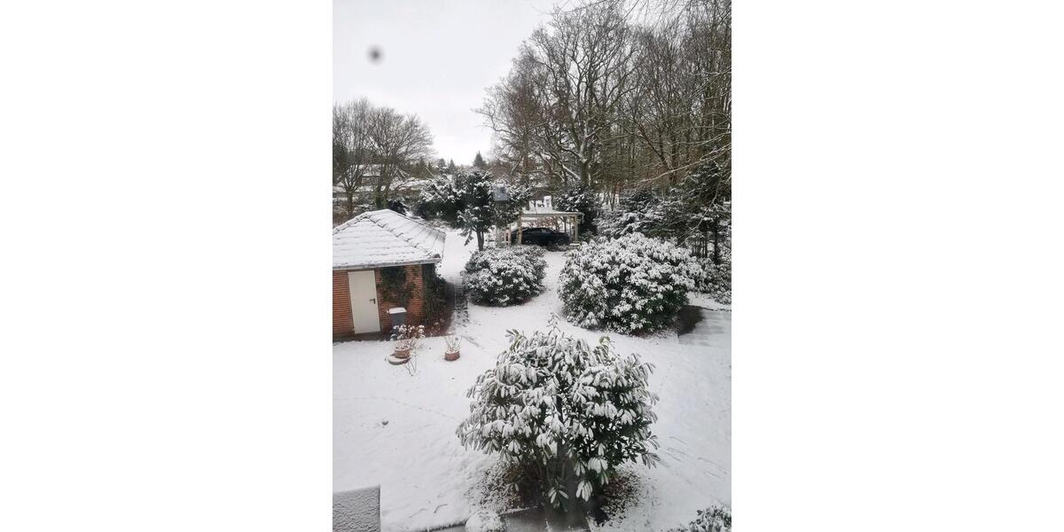 Dachgeschoßwohnung Husum - 3 Zimmer, 80 m&sup2;, 1.200&euro; | Angebot:24703737