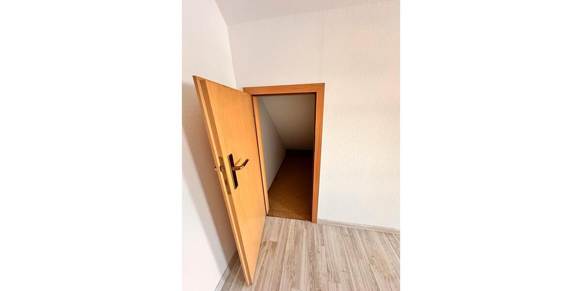 Maisonettenwohnung Weißwasser (Oberlausitz) - 2 Zimmer, 68 m&sup2;, 770&euro; | Angebot:26652961