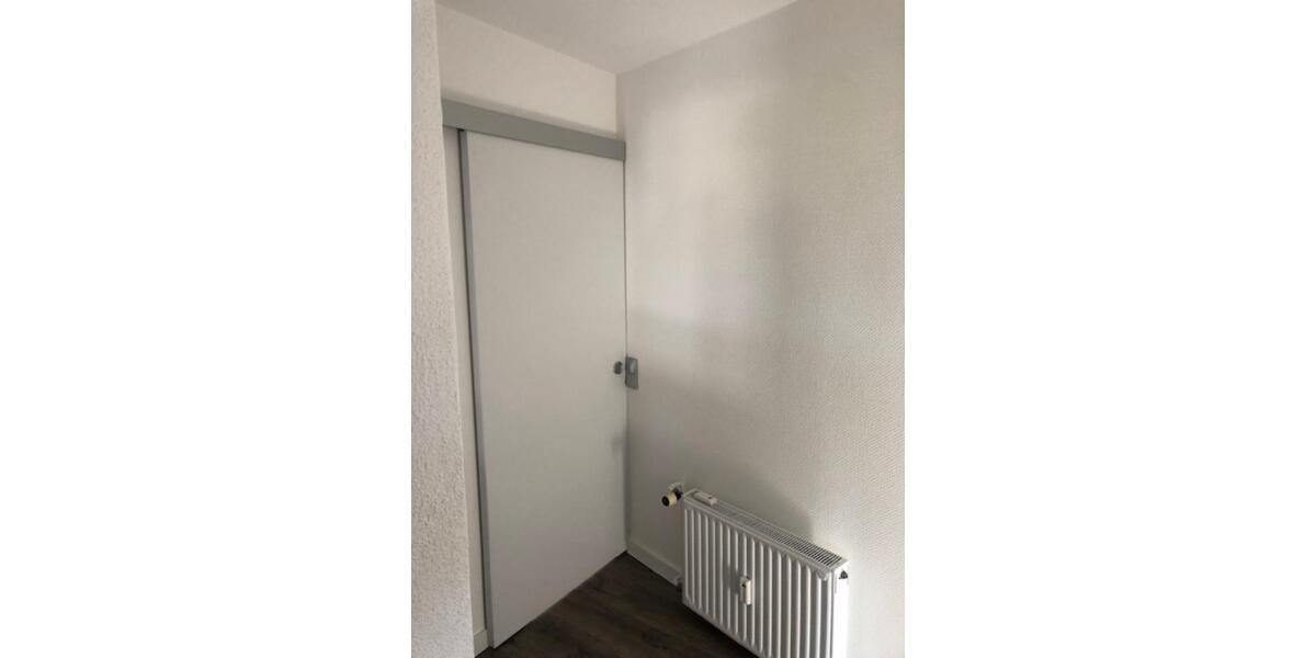 Dachgeschoßwohnung Friedrichsdorf - 3 Zimmer, 1.200&euro; | Angebot:24716538