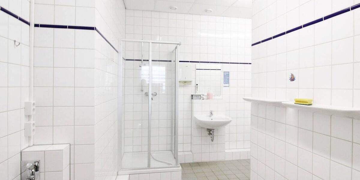 Gewerbeobjekt Rostock Kröpeliner Tor-Vorstadt - 6 Zimmer, 218 m&sup2;, 1.650&euro; | Angebot:26310038