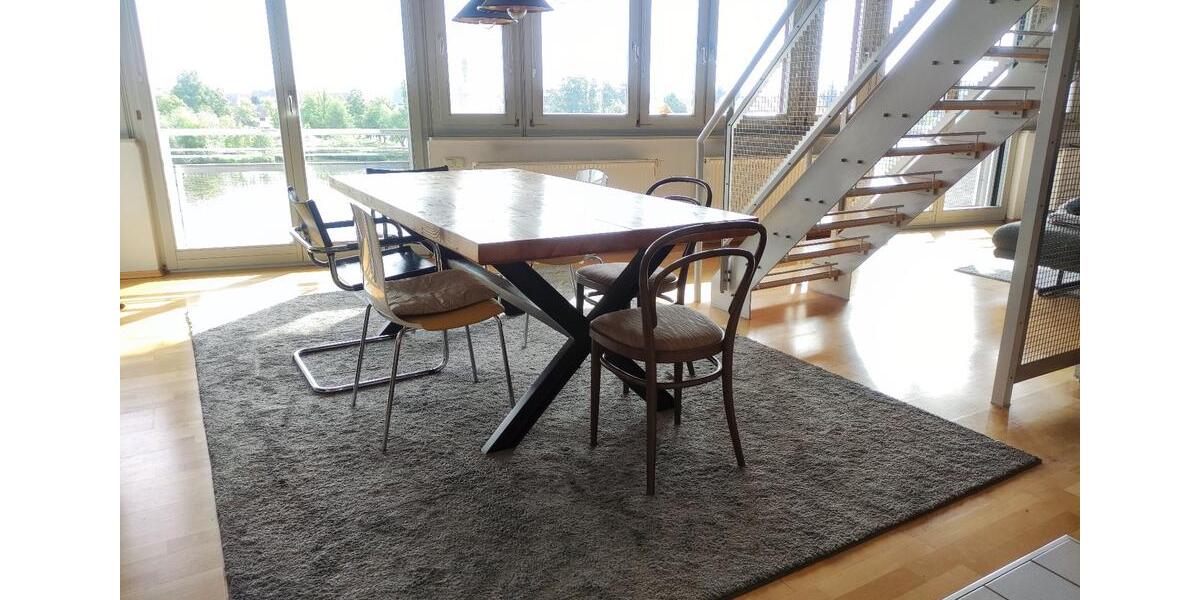 Maisonettenwohnung Kitzingen - 3 Zimmer, 135 m&sup2;, 1.200&euro; | Angebot:25299628