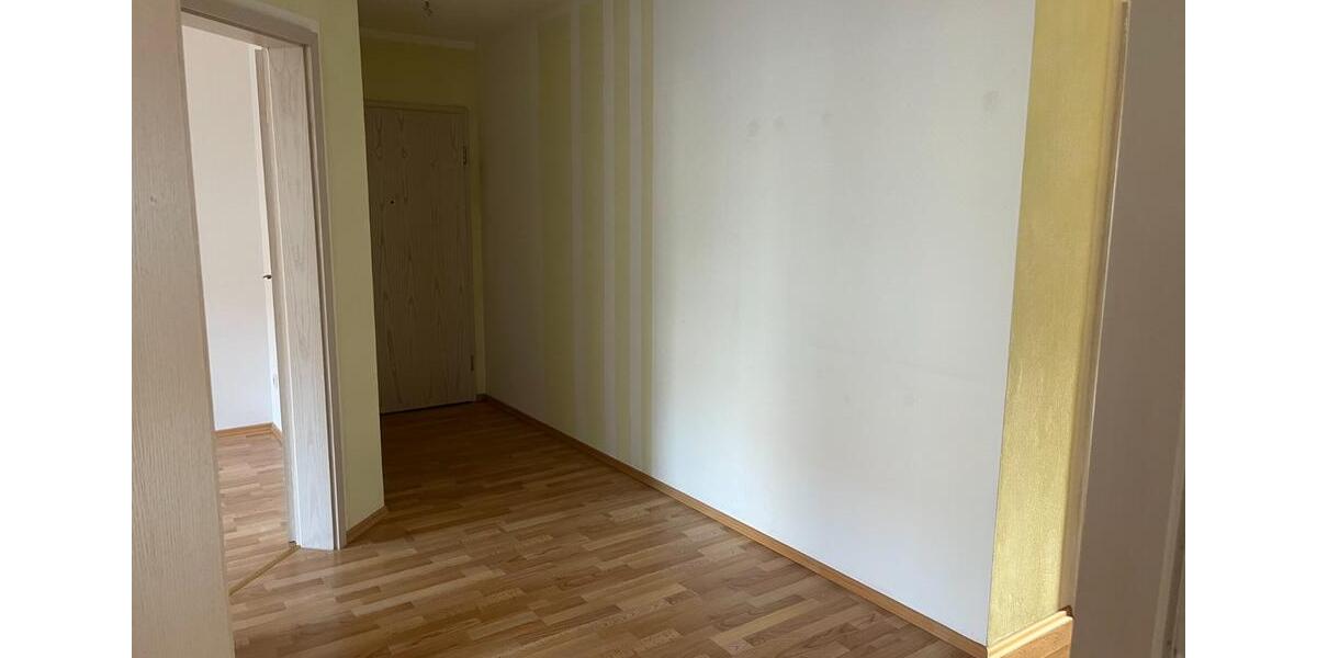 Etagenwohnung Delitzsch - 3 Zimmer, 80 m&sup2;, 800&euro; | Angebot:25971810