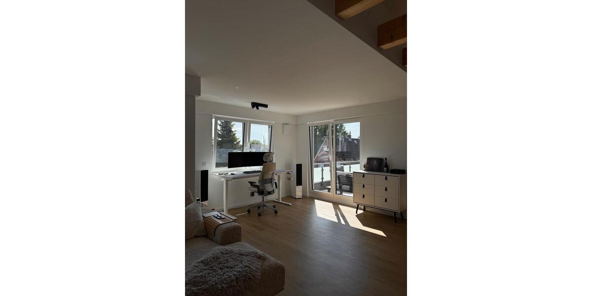 Einfamilienhaus Norderstedt Garstedt - 2 Zimmer, 89 m&sup2;, 1.750&euro; | Angebot:26700457