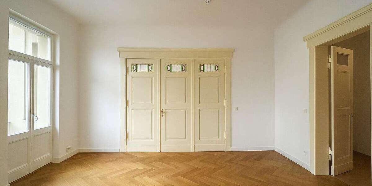Etagenwohnung Halle (Saale) Paulusviertel - 5 Zimmer, 150 m&sup2;, 1.350&euro; | Angebot:26494023