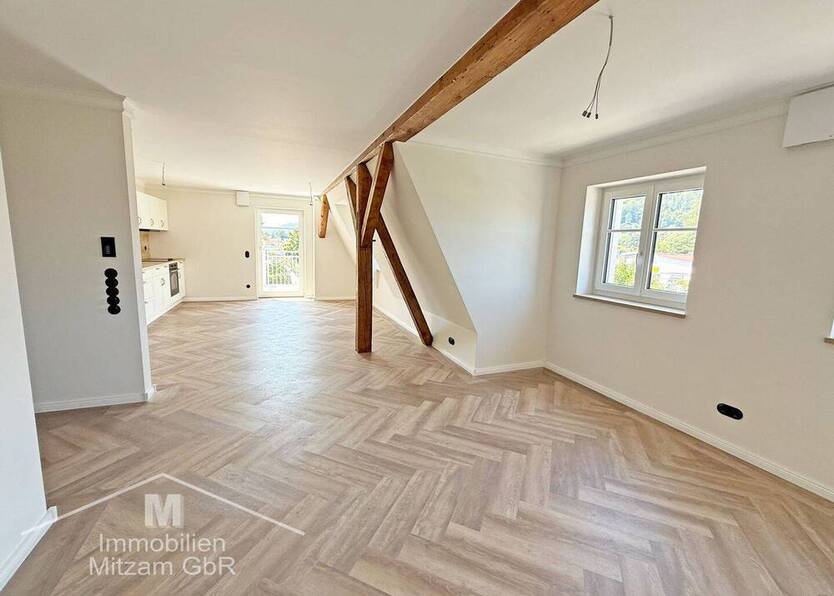 Entdecke das Besondere: Traumhafte 2-Zimmer-Whg. mit EBK u. Carport in Top-Lage am Sulzpark