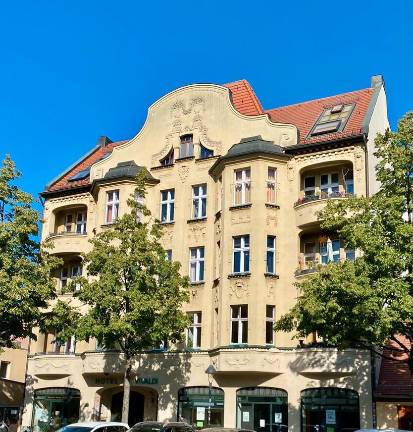Zentrales 2 Raum Appartement Wohnung möbeliert - wohnen auf Zeit