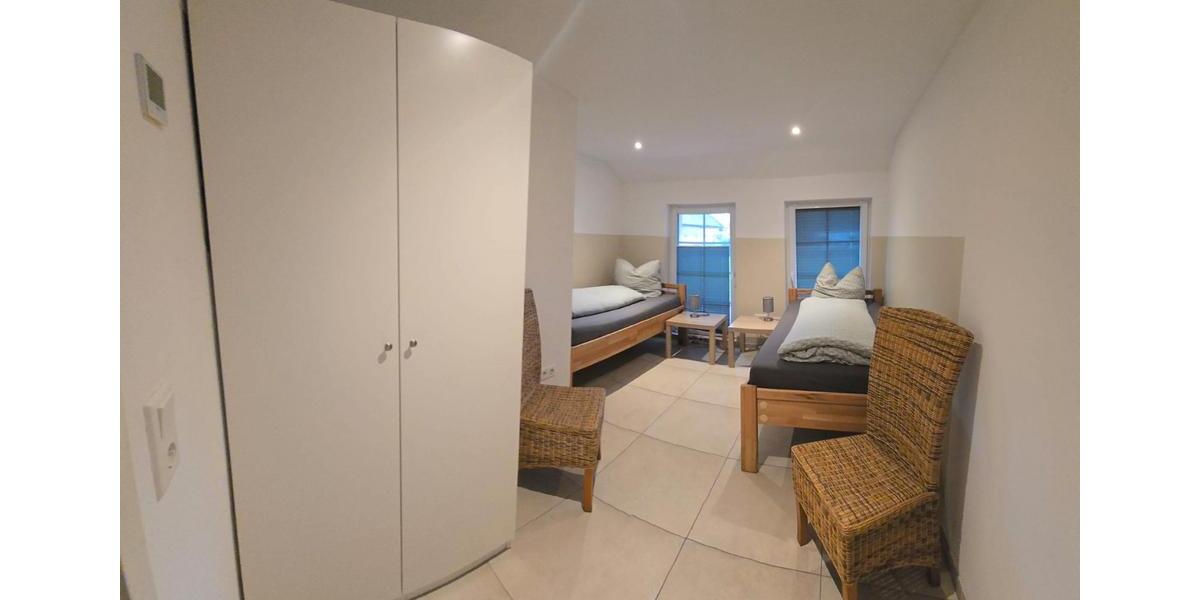 Wohnen auf Zeit Loxstedt - 6 Zimmer, 120 m&sup2;, 25&euro; | Angebot:26251463