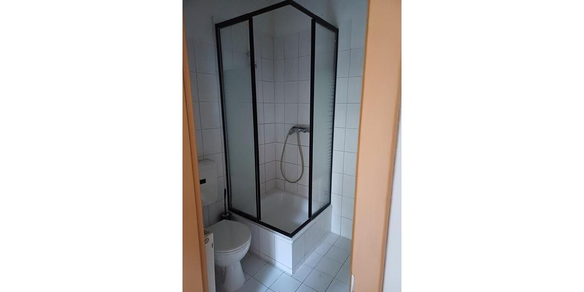 Erdgeschoßwohnung Schwerin Friedrichsthal - 2 Zimmer, 35 m&sup2;, 315&euro; | Angebot:26366808