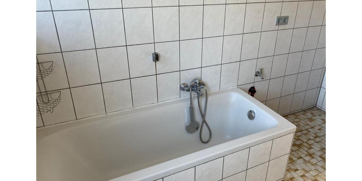Erdgeschoßwohnung Meisenheim - 4 Zimmer, 100 m&sup2;, 900&euro; | Angebot:24690600