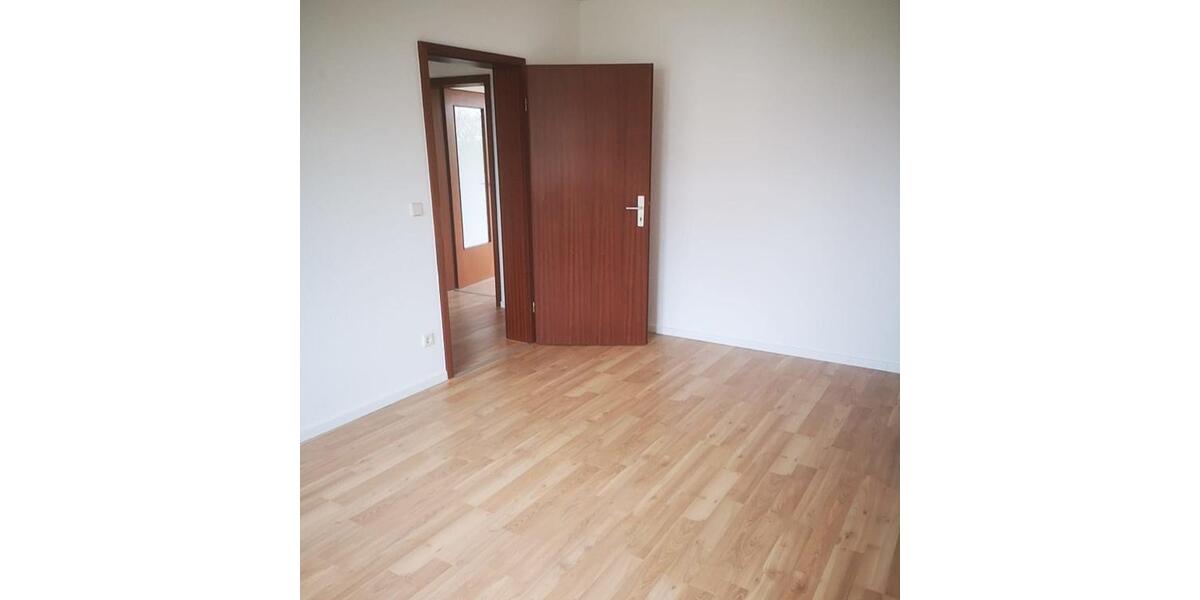 Dachgeschoßwohnung Wurzen - 2 Zimmer, 51 m&sup2;, 315&euro; | Angebot:25381785