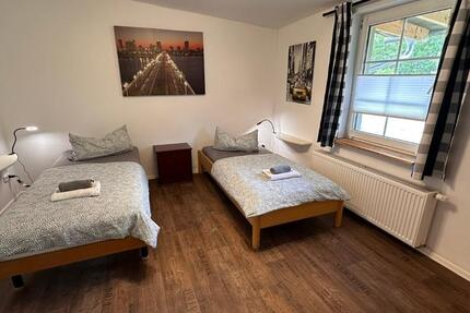 Wohnen auf Zeit Broderstorf - 4 Zimmer, 120 m&sup2;, 22&euro; | Angebot:22627691