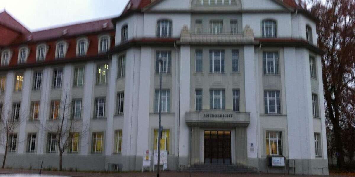 Büro in Sömmerda 656 € 131 m² zimmer