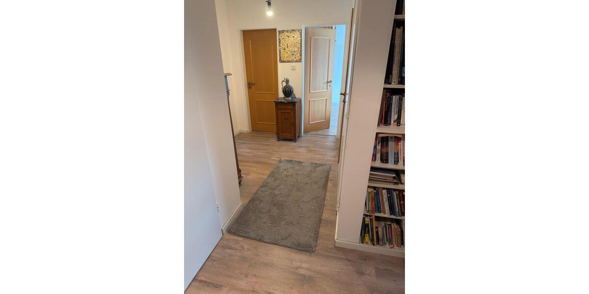 Etagenwohnung Kassel Niederzwehren - 1 Zimmer, 15 m&sup2;, 260&euro; | Angebot:25975705
