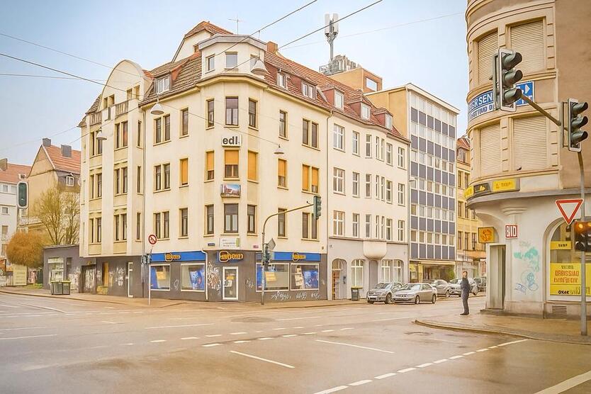 Frisch sanierte 3 ZKB im Herzen von Saarbrücken, Nähe Universität