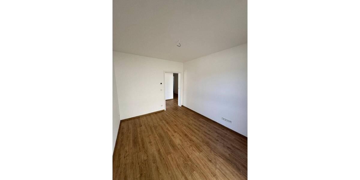 Etagenwohnung Trier Kernscheid - 3 Zimmer, 83 m&sup2;, 1.035&euro; | Angebot:26758713