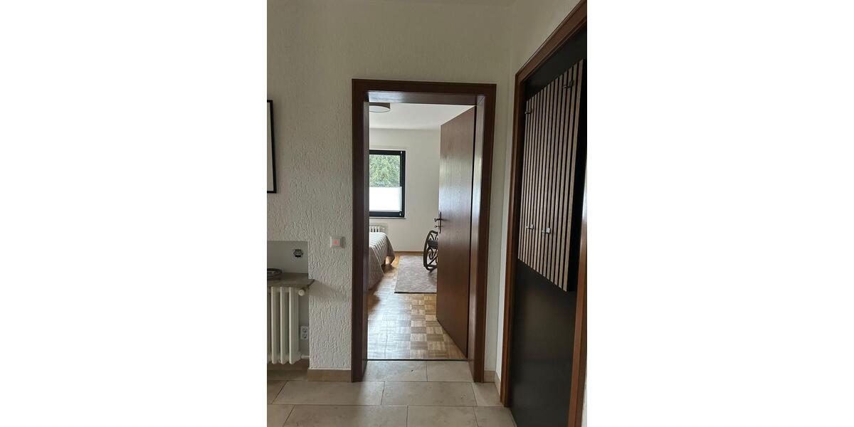 Erdgeschoßwohnung Viersen Hülsdonk - 2 Zimmer, 80 m&sup2;, 1.200&euro; | Angebot:26612539