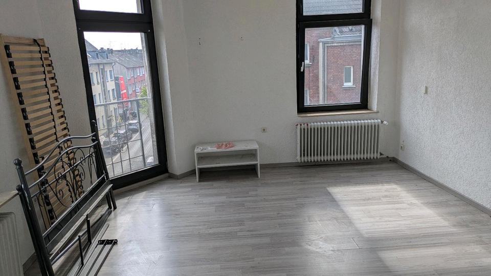Etagenwohnung Wesel Bislich - 2 Zimmer, 80 m&sup2;, 700&euro; | Angebot:26699624