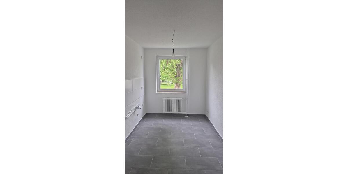 Etagenwohnung Eschwege - 3 Zimmer, 67 m&sup2;, 480&euro; | Angebot:26676764