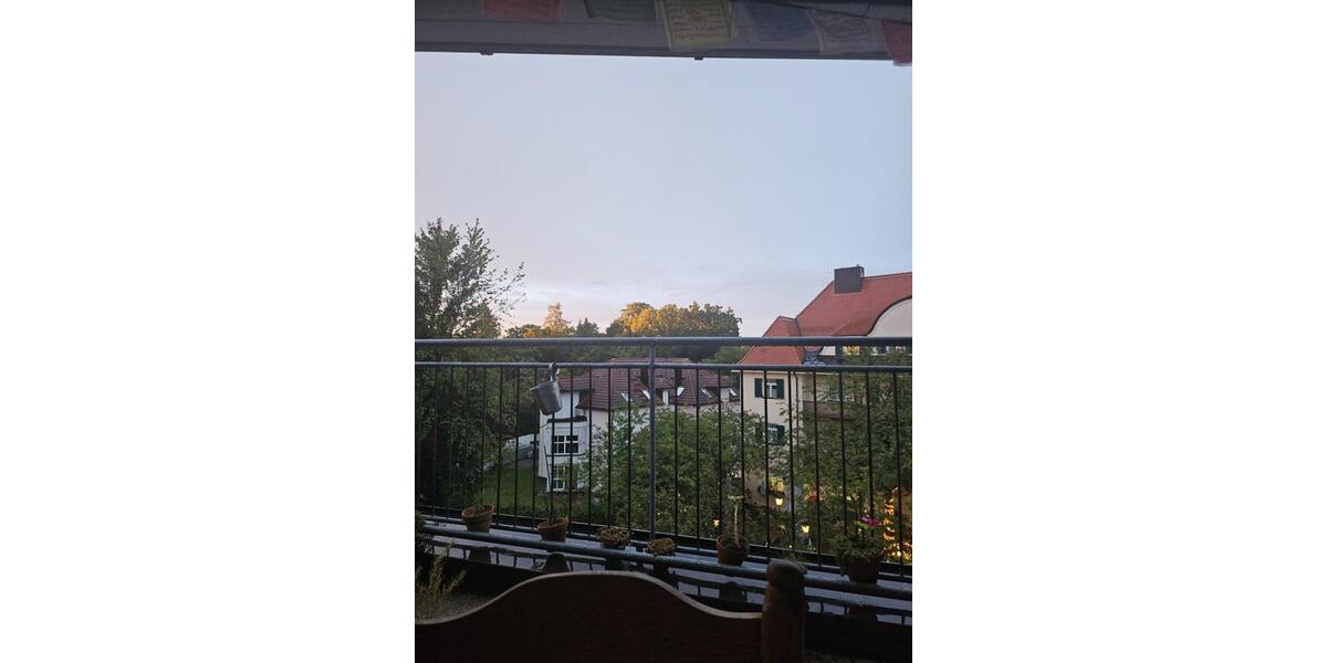 Dachgeschoßwohnung Gauting - 1 Zimmer, 32 m&sup2;, 650&euro; | Angebot:24962162